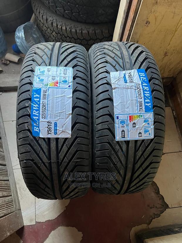 225/50zr17 Bearway Tyres Made in China