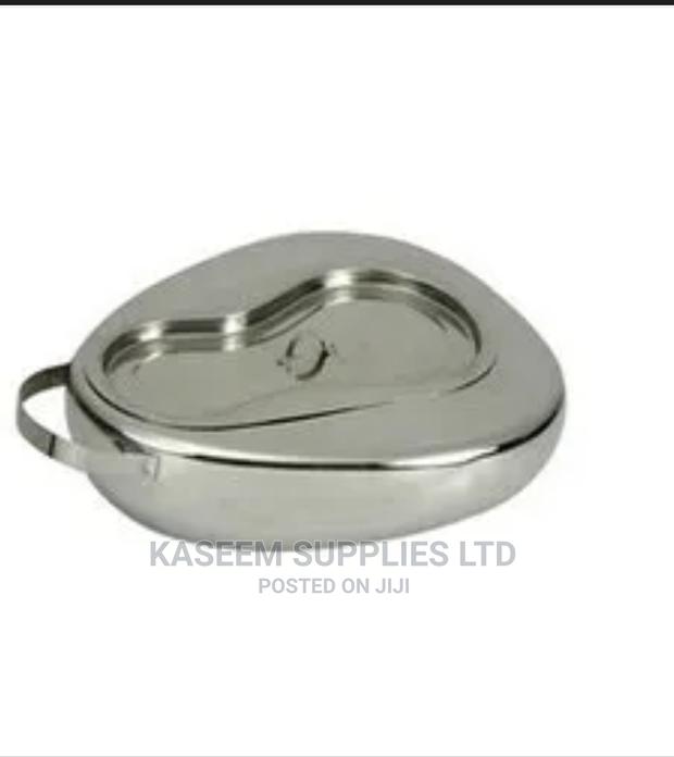 Bed Pan/Stool Pan Metalic - main view