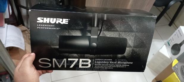 Shure Sm7b Vocal Microphone - thumbnail 2