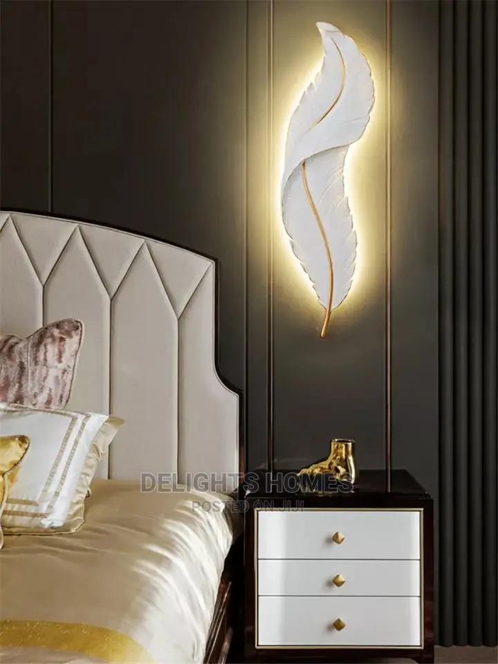 Minimalist Nordic Creative Feather Light