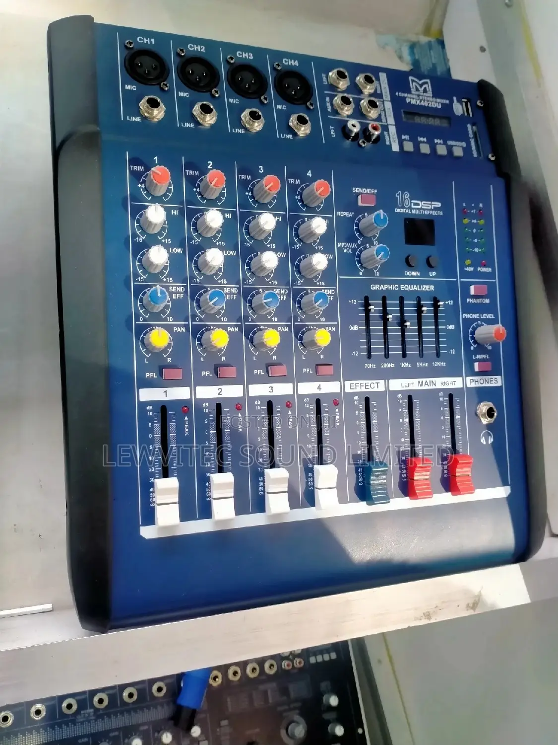 Powered 4 Channels