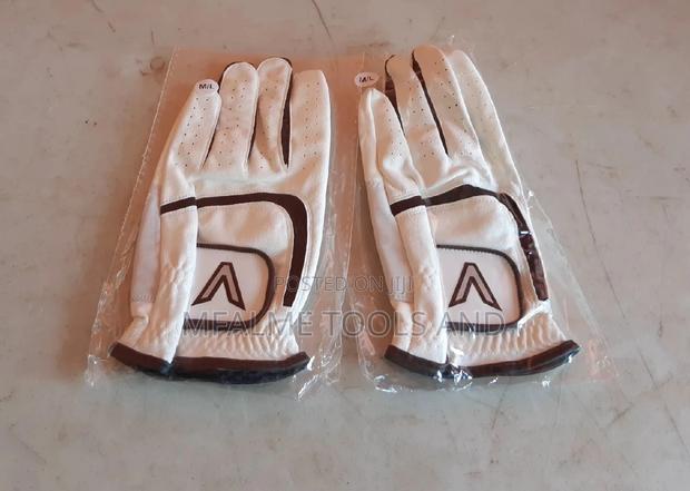 Golf Gloves - M/L Left Hand Brands New or Used Ex-Uk - thumbnail 3