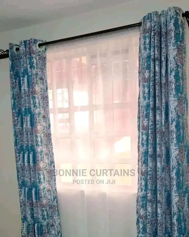 Shears and Curtains Available in Affordable Prices