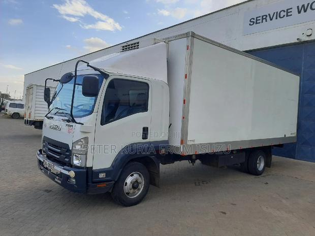 Isuzu FRR Refrigerated Body - thumbnail 5