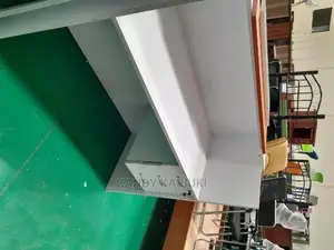 1.4m Reception Desk