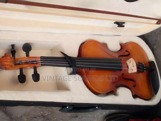 4/4 Violin By Maple Leaf USA