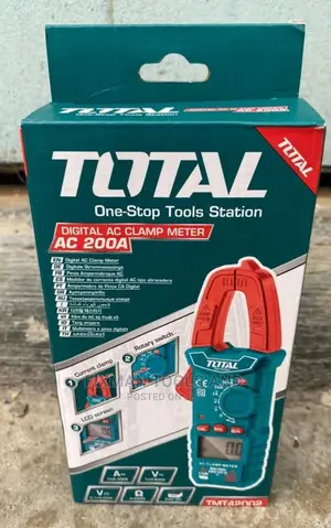 Digital AC Clamp Meter 200 Amps