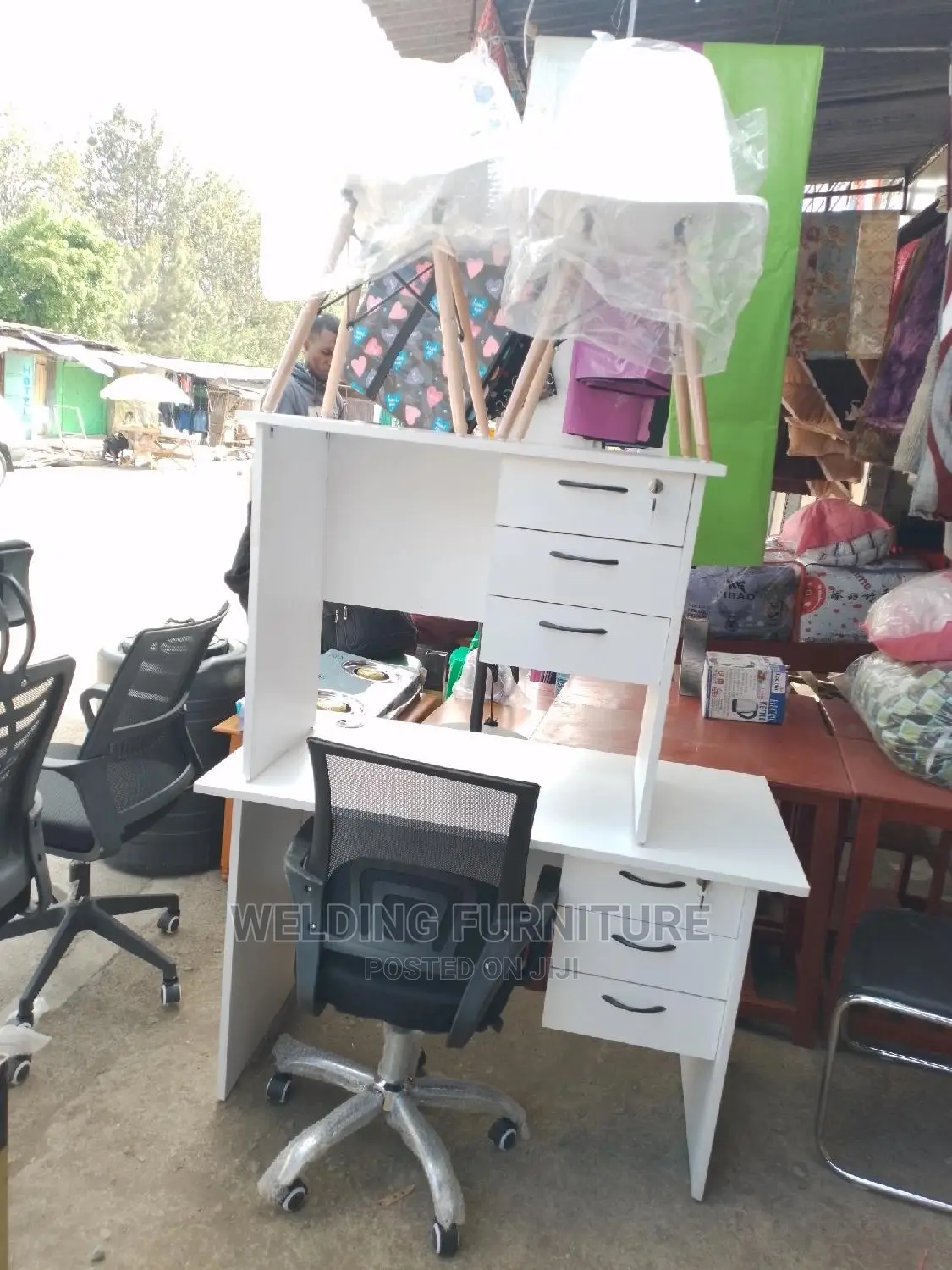 Office Desk