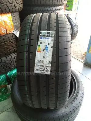 275/40r20 Goodyear