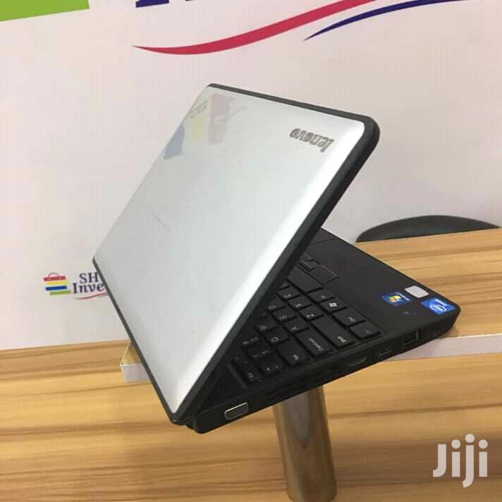 Laptop Lenovo ThinkPad X131e 4GB Intel Core 2 Duo HDD 320GB