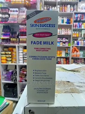 Palmer's Fade Milk Tone Correcting Body Lotion