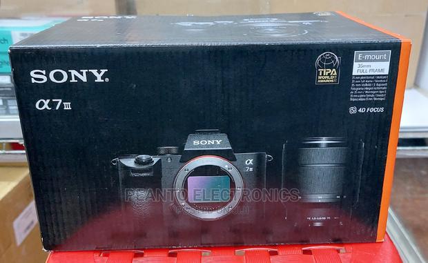 Sony Alpha A7 Iii Mirrorless Digital Camera With 28-70mm - thumbnail 5