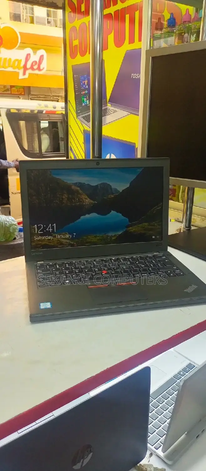 Laptop Lenovo ThinkPad X260 8GB Intel Core I5 SSD 256GB