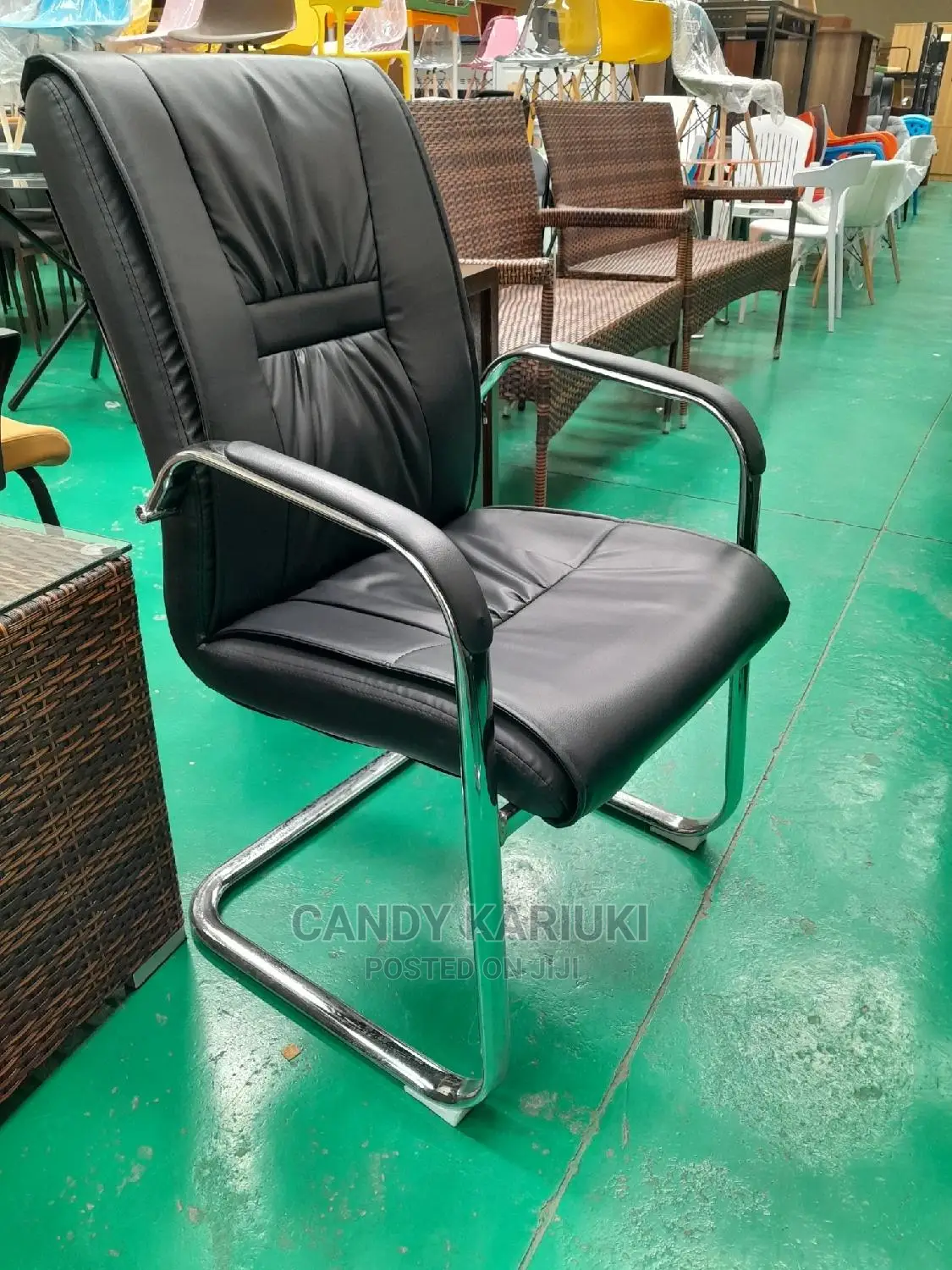 Waiting Leather Chair