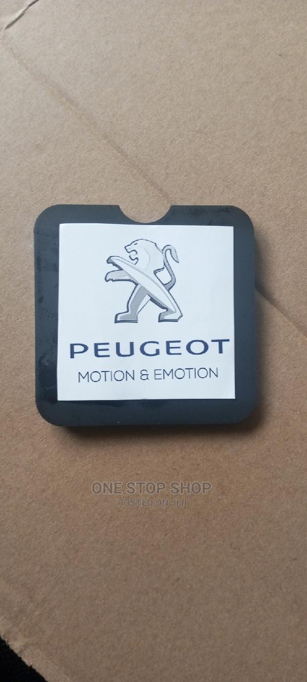 Peugeot Insurance Pockets