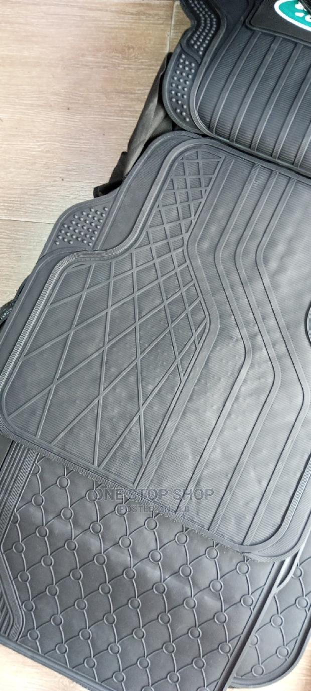Land Rover Branded Car Floor Carpet Mats - thumbnail 2
