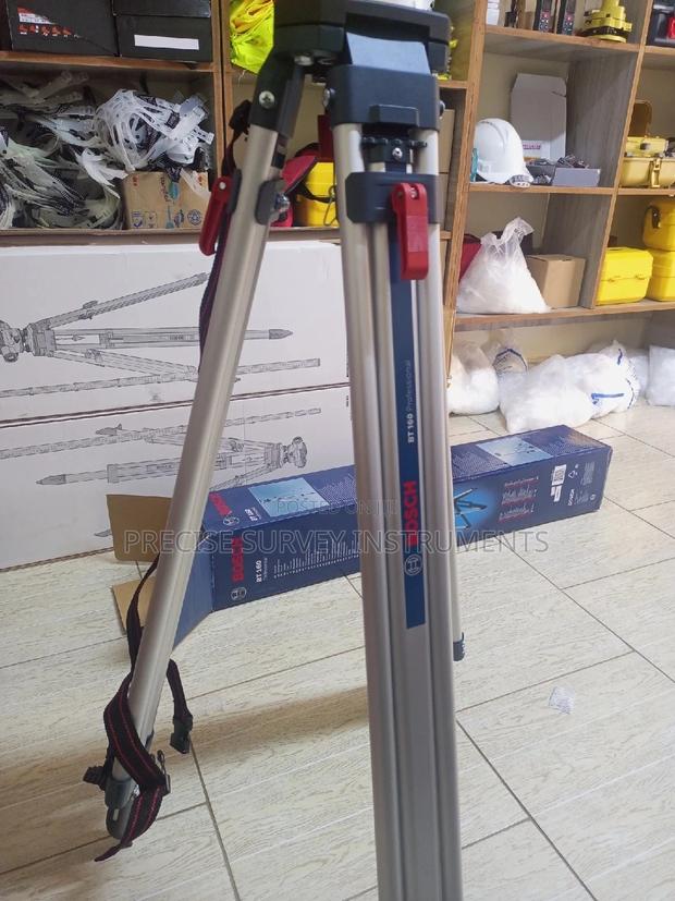 Bt 160 Bosch Tripod Stand - main view