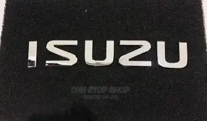 ISUZU Car Logo