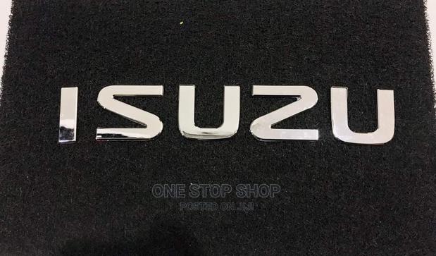 ISUZU Car Logo - thumbnail 2