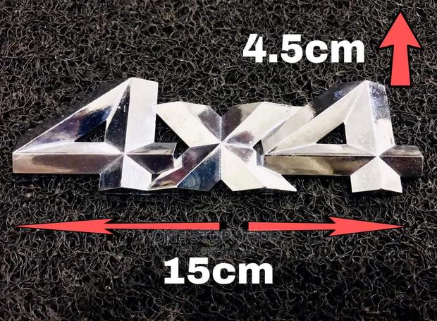 4*4 Silver Car Badge Sticker - main view