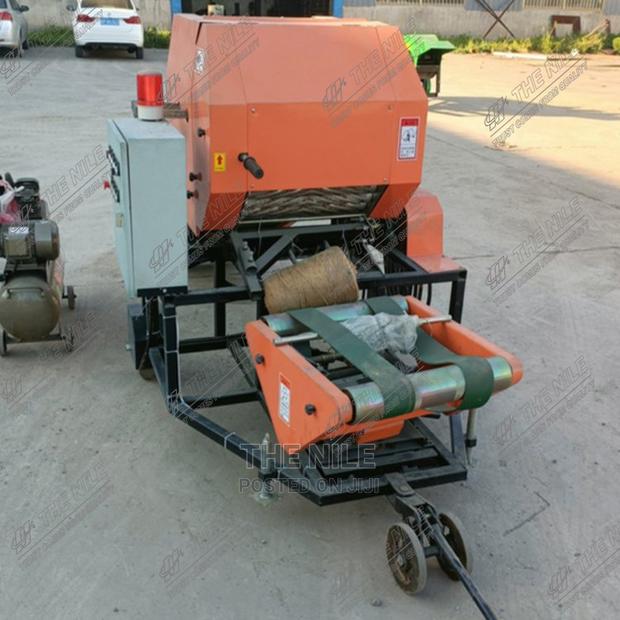 Automatic Square Bale Green Storage Press - main view