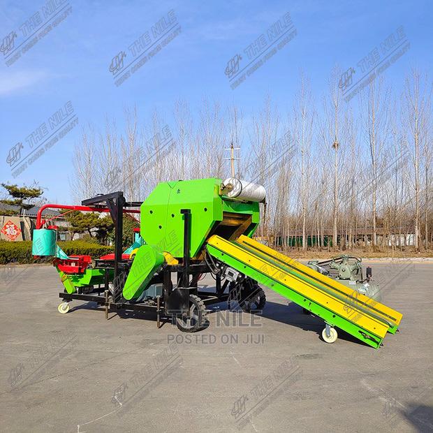 Automatic Baling and Wrapping Machine Feed Storage - thumbnail 3