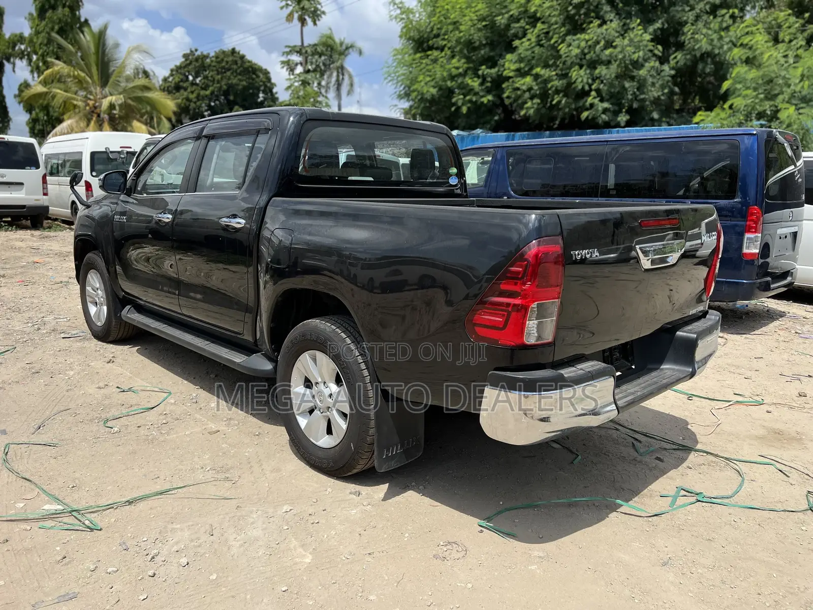 Toyota Hilux 2018 Black