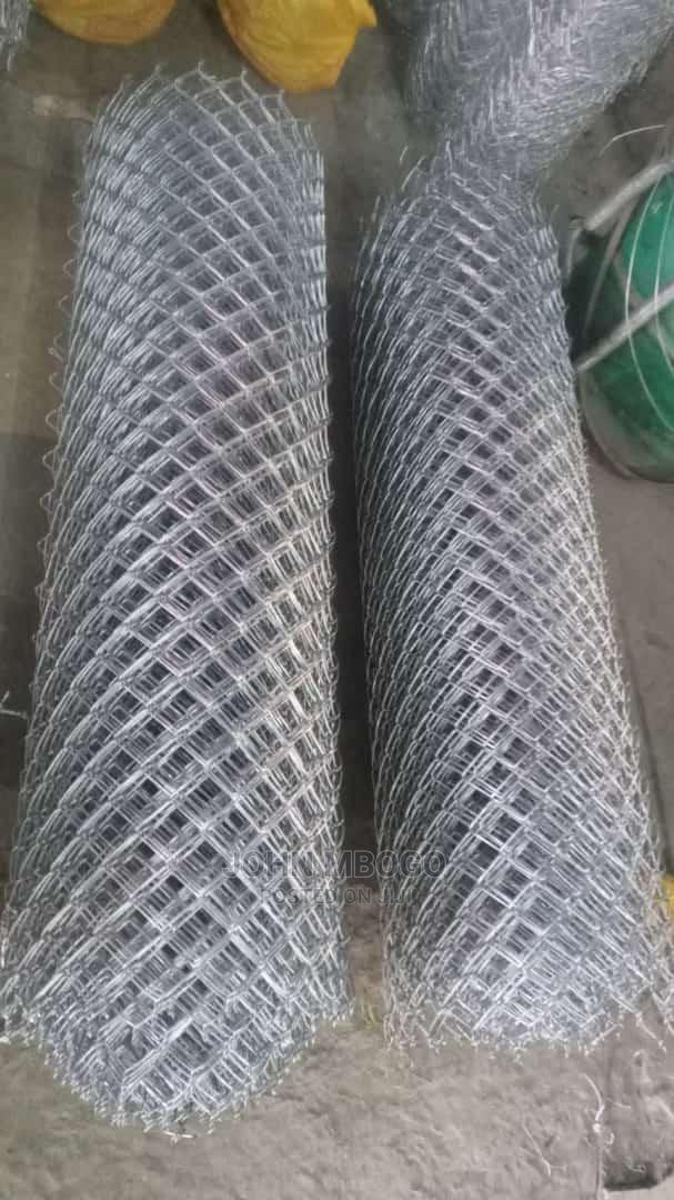 Galvanised Chainlinks- 14g ,5ft. - thumbnail 2