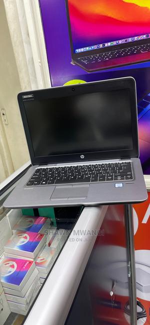 Laptop HP EliteBook 820 G3 4GB Intel Core I5 HDD 500GB
