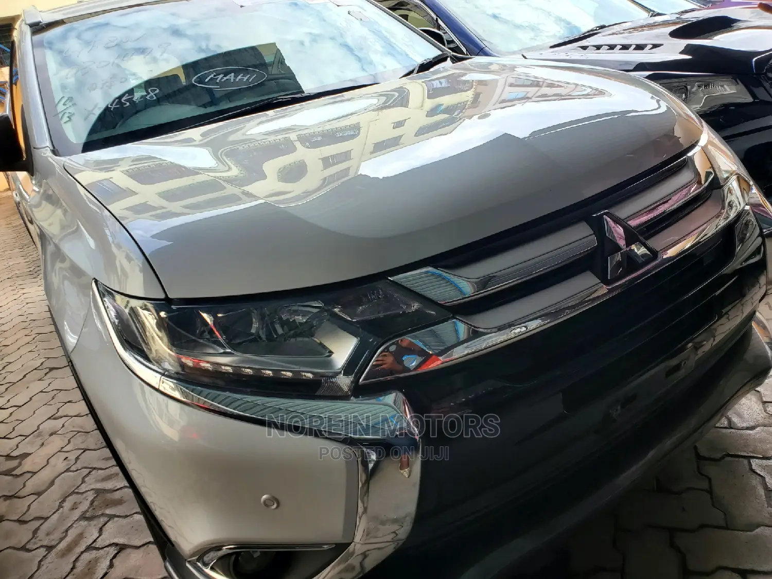 Mitsubishi Outlander 2016 Off White