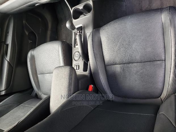 Mitsubishi Outlander 2016 Off White - thumbnail 11