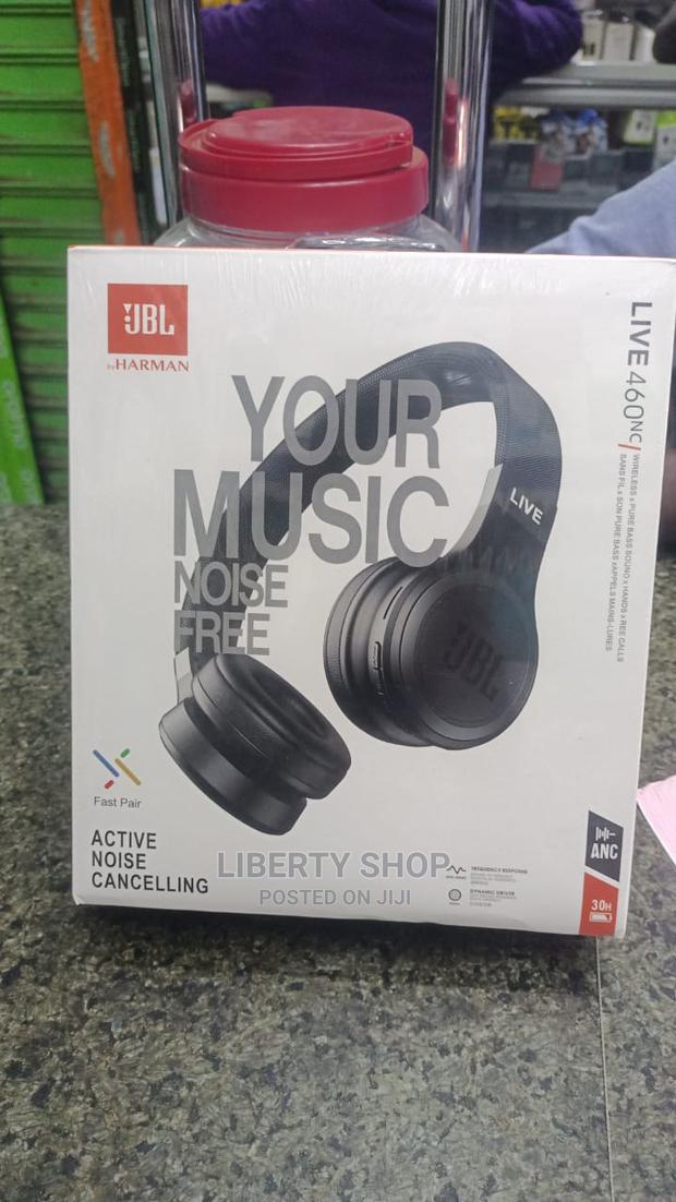 JBL Bluetooth Headphones - main view