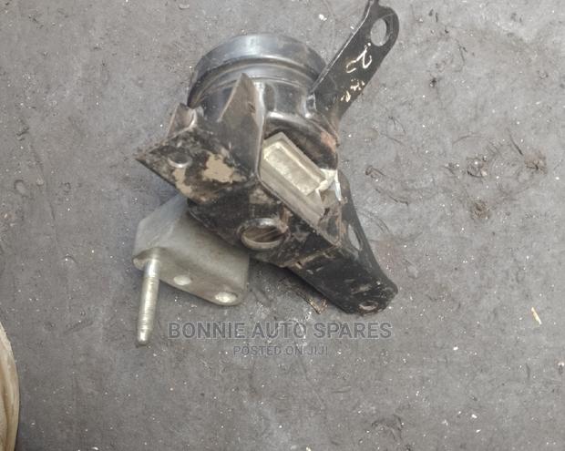 1kr/2sz Engine Mount - thumbnail 2