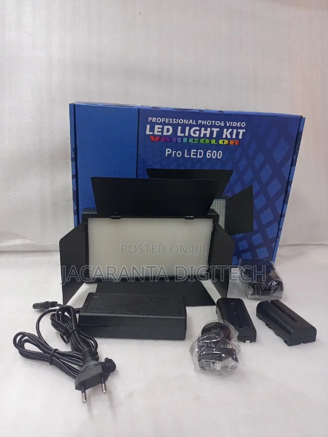 Proffessional Led 600 Video Light Bi Colour