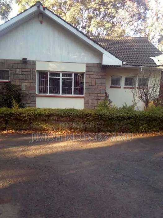 HOUSE FOR SALE IN NEW MUTHAIGA