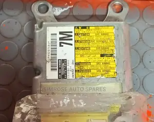 Toyota Auris Air Bag Control Unit.