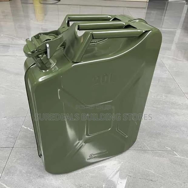 Generic Fuel Jerry Can-20ltrs - thumbnail 3