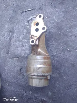 1KR Oil Filter Housing (Strainer)