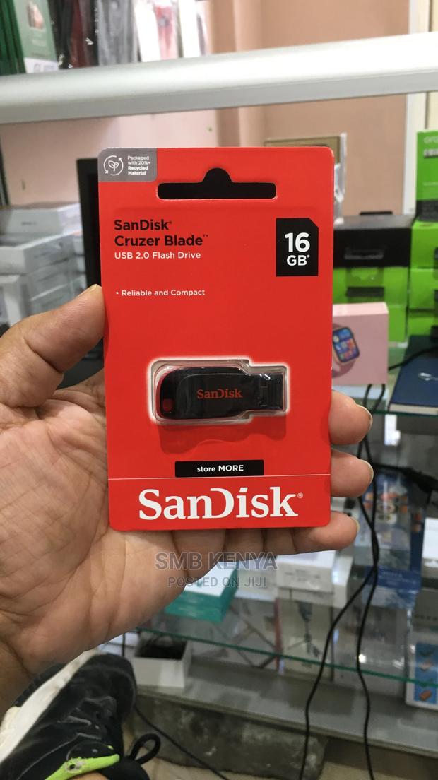 Usb 2.0 Flash Drive 16 Gb - main view