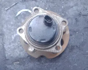 Voxy Wheel Hub