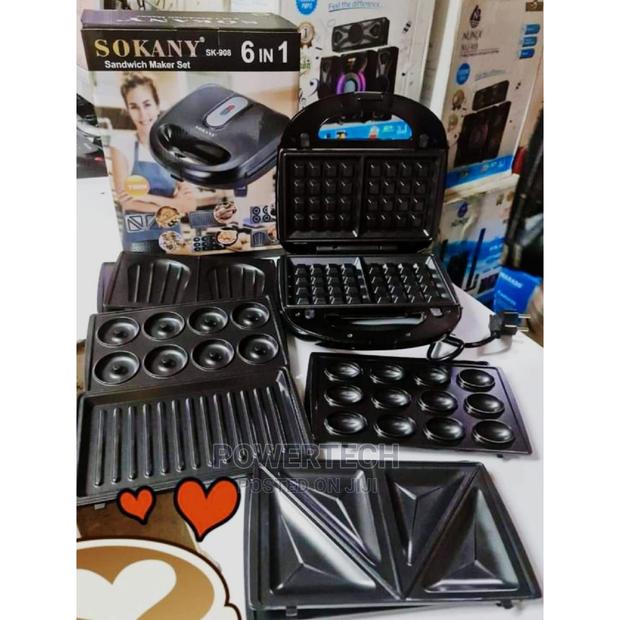 6 in 1 Sandwich Maker: