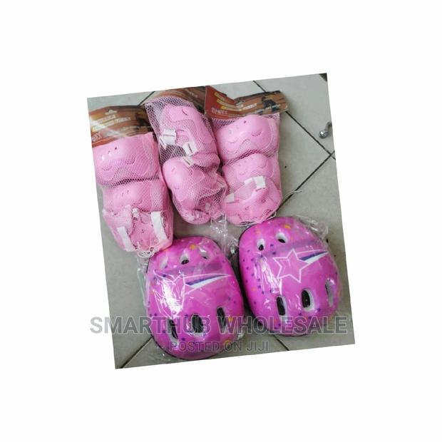 Kids Helment Plus Guards - main view