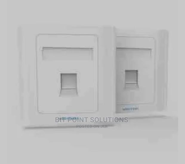 Vention 2 Port Wall Faceplate White 86 Type - main view