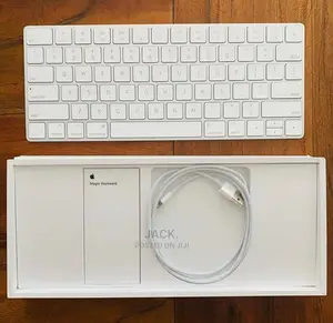 Magic Keyboard 2 Open Box at 8500