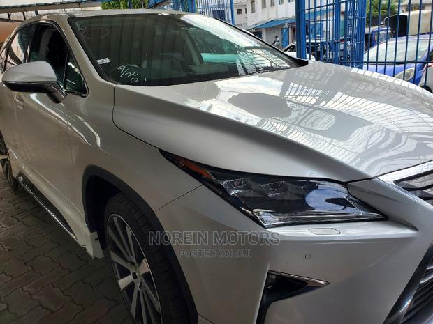 Toyota Harrier 2018 White