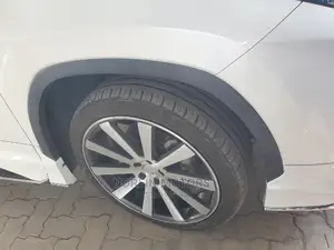 Toyota Harrier 2018 White