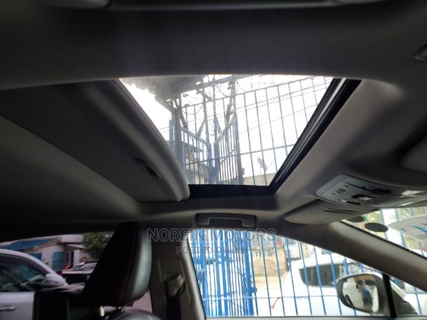 Toyota Harrier 2018 White - thumbnail 8