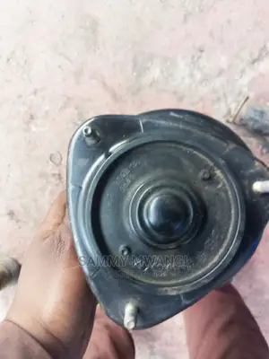 Subaru Front Shocks Mountain