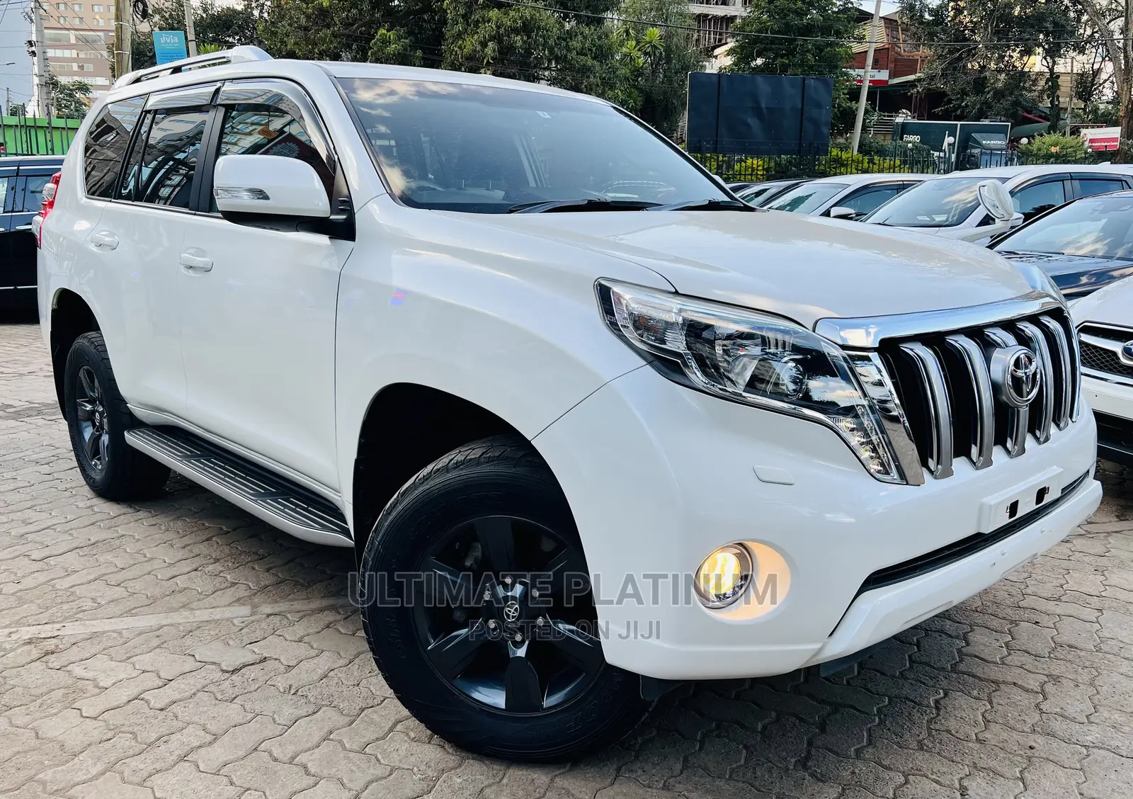 Toyota Land Cruiser Prado 2015 White