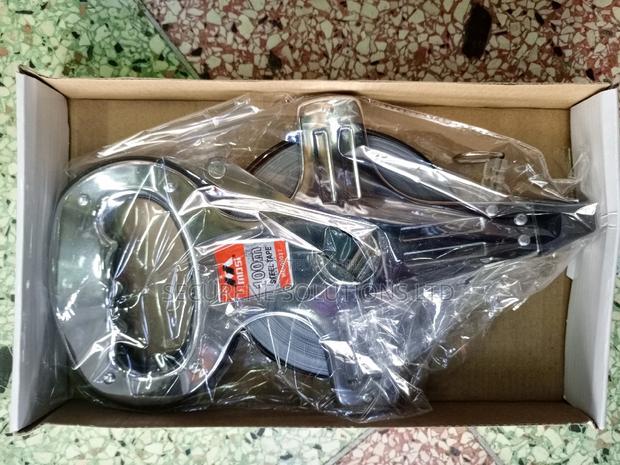 100m Long Steel Measuring Tape With Handle - thumbnail 2